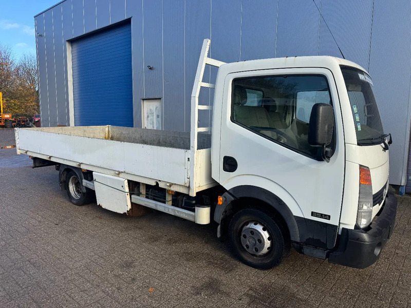 Nissan CABSTAR **EURO 5B-BELGIAN ORIGINE-ONLY 95000KM** - Dropside/ Flatbed truck: picture 3 Nissan CABSTAR **EURO 5B-BELGIAN ORIGINE-ONLY 95000KM** - Dropside/ Flatbed truck: picture 3