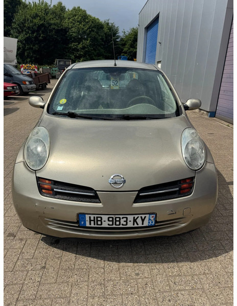 Nissan Micra **PETROL-ESSENCE-AIRCO** - Saloon car: picture 2 Nissan Micra **PETROL-ESSENCE-AIRCO** - Saloon car: picture 2