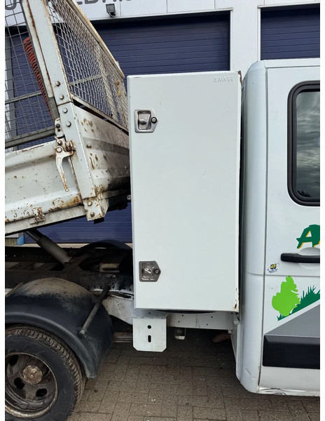 Renault Master **EURO 5-2300DCI** - Tipper van: picture 4 Renault Master **EURO 5-2300DCI** - Tipper van: picture 4