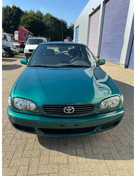 Toyota Corolla **5DOORS-PETROL-BELGIAN CAR-1A** - Saloon car: picture 2 Toyota Corolla **5DOORS-PETROL-BELGIAN CAR-1A** - Saloon car: picture 2