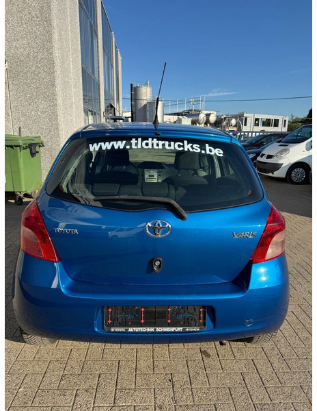Toyota Yaris **PETROL-ESSENCE-AC** - Hatchback: picture 5 Toyota Yaris **PETROL-ESSENCE-AC** - Hatchback: picture 5