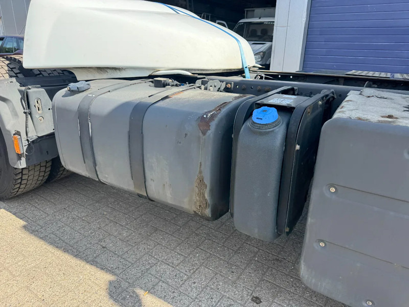 Renault Premium 380 **EURO 5-BELGIAN TRUCK** - Tractor unit: picture 4 Renault Premium 380 **EURO 5-BELGIAN TRUCK** - Tractor unit: picture 4