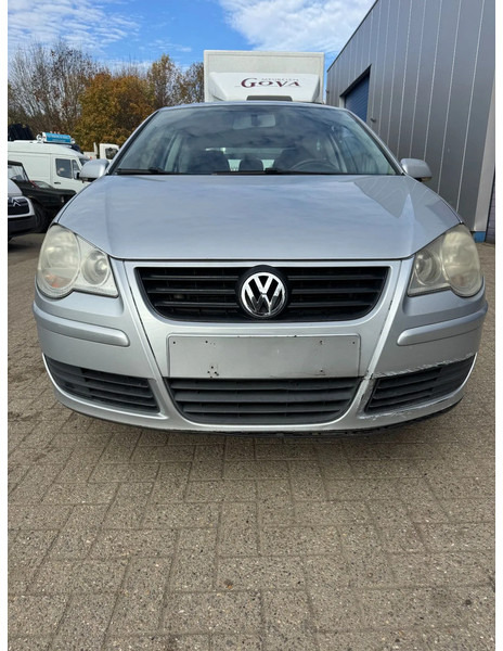 Volkswagen Polo **EURO4-1198CC-BELGIAN CAR** - Saloon car: picture 2 Volkswagen Polo **EURO4-1198CC-BELGIAN CAR** - Saloon car: picture 2
