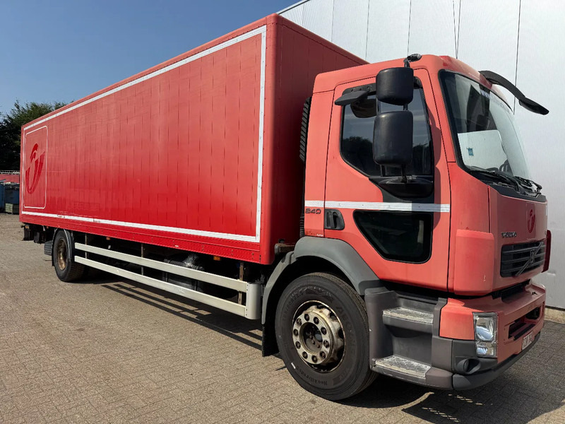 Volvo FL 240 **EURO 4-MANUAL GEARBOX** - Box truck: picture 3 Volvo FL 240 **EURO 4-MANUAL GEARBOX** - Box truck: picture 3