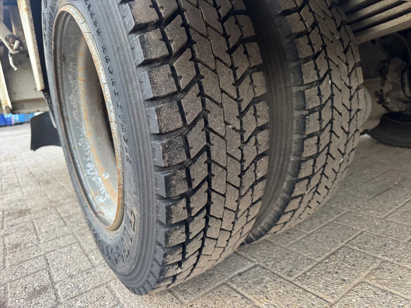 Volvo FL 611 **BELGIAN TRUCK-89000Km-TOPSHAPE** - Curtain side truck: picture 5 Volvo FL 611 **BELGIAN TRUCK-89000Km-TOPSHAPE** - Curtain side truck: picture 5