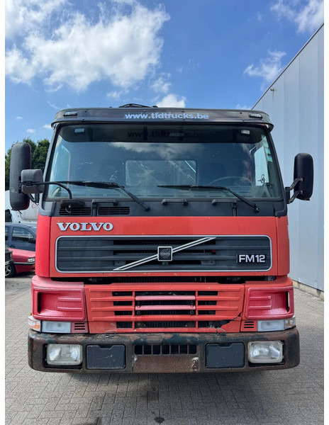 Volvo FM 12.380 **6X6-BELGIAN TRUCK-FULL STEEL-BIG AXXLE** - Hook lift truck, Crane truck: picture 4 Volvo FM 12.380 **6X6-BELGIAN TRUCK-FULL STEEL-BIG AXXLE** - Hook lift truck, Crane truck: picture 4