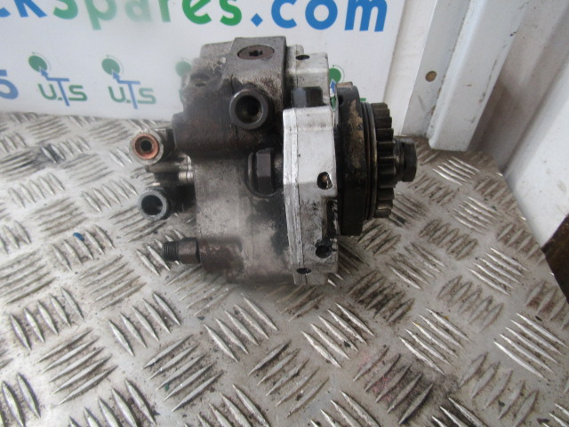 DAF LF/CF HPCR FUEL PUMP P/NO 4898921RX/MO52509126C - Fuel processing/ Fuel delivery for Truck: picture 1 DAF LF/CF HPCR FUEL PUMP P/NO 4898921RX/MO52509126C - Fuel processing/ Fuel delivery for Truck: picture 1