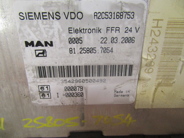MAN TGL ELECTRONIC FFR UNIT P/NO 81.25805.7054 - Electrical system for Truck: picture 2 MAN TGL ELECTRONIC FFR UNIT P/NO 81.25805.7054 - Electrical system for Truck: picture 2