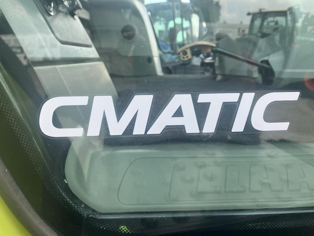 CLAAS AXION 830 CMATIC - Farm tractor: picture 2 CLAAS AXION 830 CMATIC - Farm tractor: picture 2
