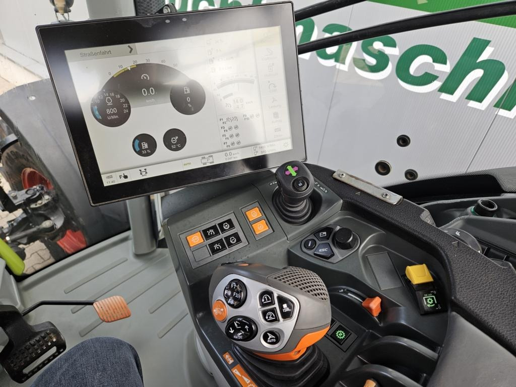 Farm tractor CLAAS AXION 870 CMATIC: picture 19 Farm tractor CLAAS AXION 870 CMATIC: picture 19