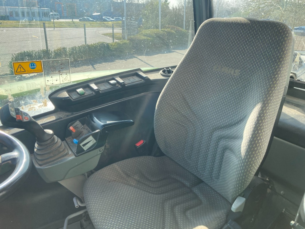 CLAAS SCORPION 7050 - Loader: picture 4 CLAAS SCORPION 7050 - Loader: picture 4