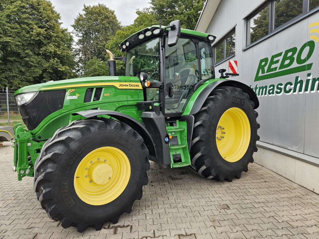 John Deere 6R185 - Farm tractor: picture 1 John Deere 6R185 - Farm tractor: picture 1