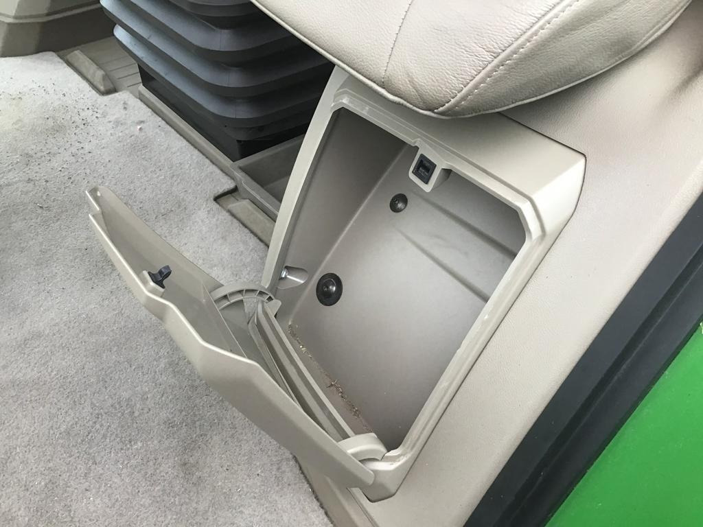 Farm tractor John Deere TRAKTOR 7R350: picture 23 Farm tractor John Deere TRAKTOR 7R350: picture 23