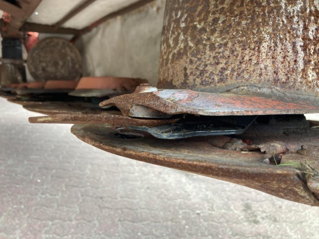 Mower Kuhn GMD 883: picture 13