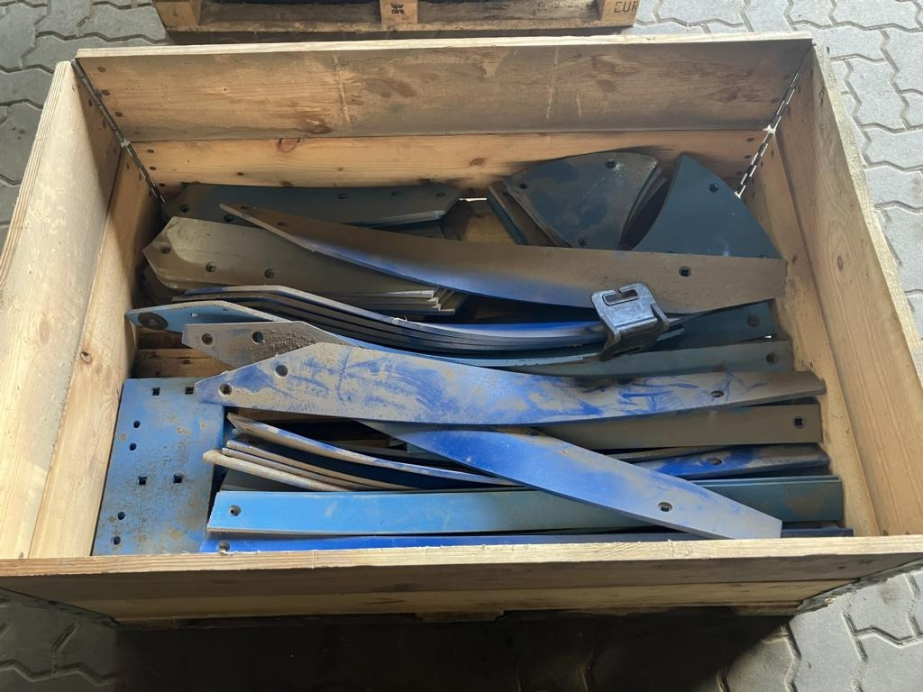 Lemken EURODIAMANT 10X - Plough: picture 3 Lemken EURODIAMANT 10X - Plough: picture 3