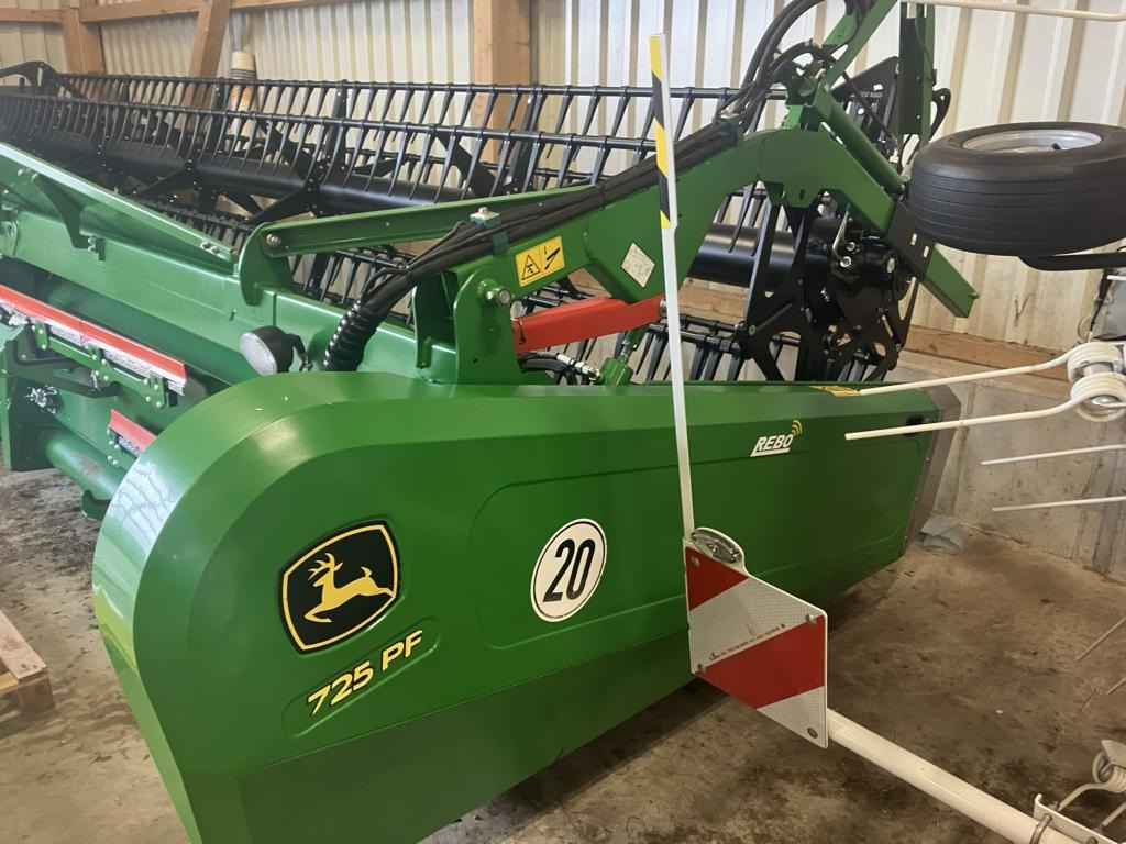 Zürn PREMIUM FLOW 725 PF - Grain header: picture 1 Zürn PREMIUM FLOW 725 PF - Grain header: picture 1