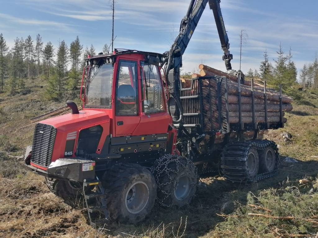 Komatsu 845 - Forwarder: picture 1 Komatsu 845 - Forwarder: picture 1