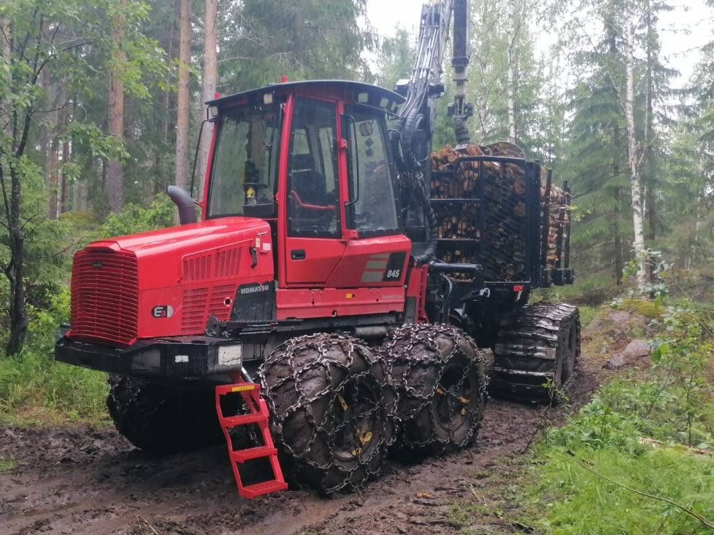 Komatsu 845 - Forwarder: picture 1 Komatsu 845 - Forwarder: picture 1
