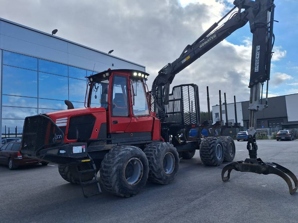 Komatsu 875 - Forwarder: picture 2 Komatsu 875 - Forwarder: picture 2