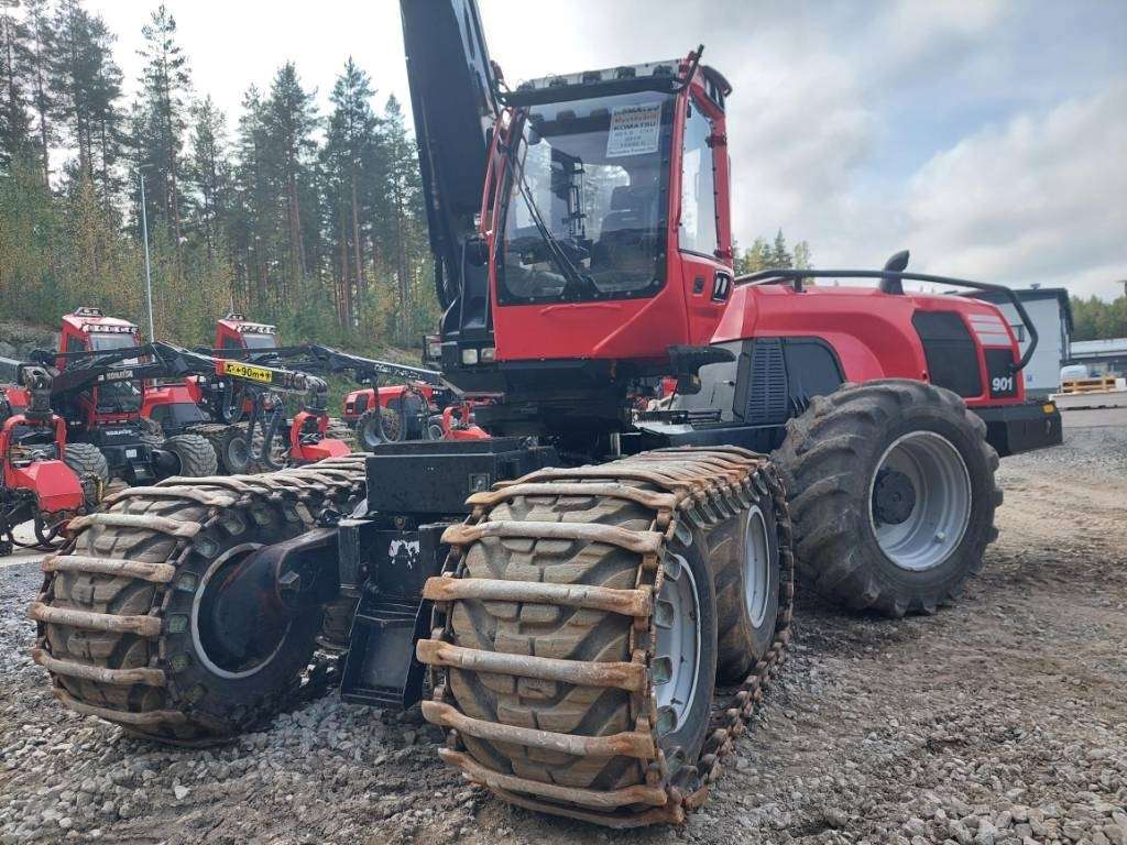 Forestry harvester Komatsu 901: picture 1