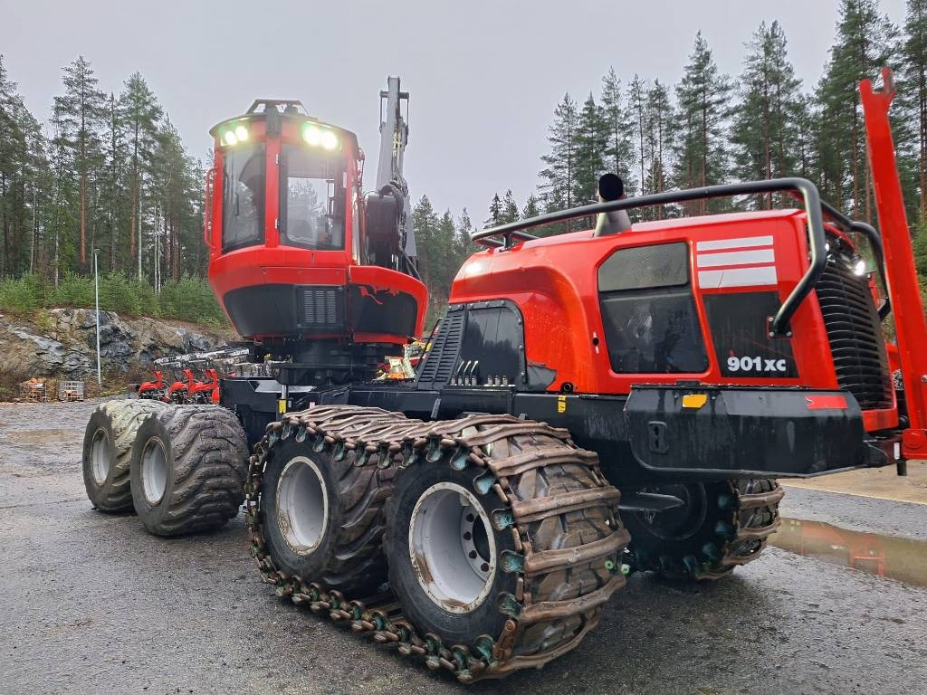 Komatsu 901 XC - Forestry harvester: picture 4 Komatsu 901 XC - Forestry harvester: picture 4