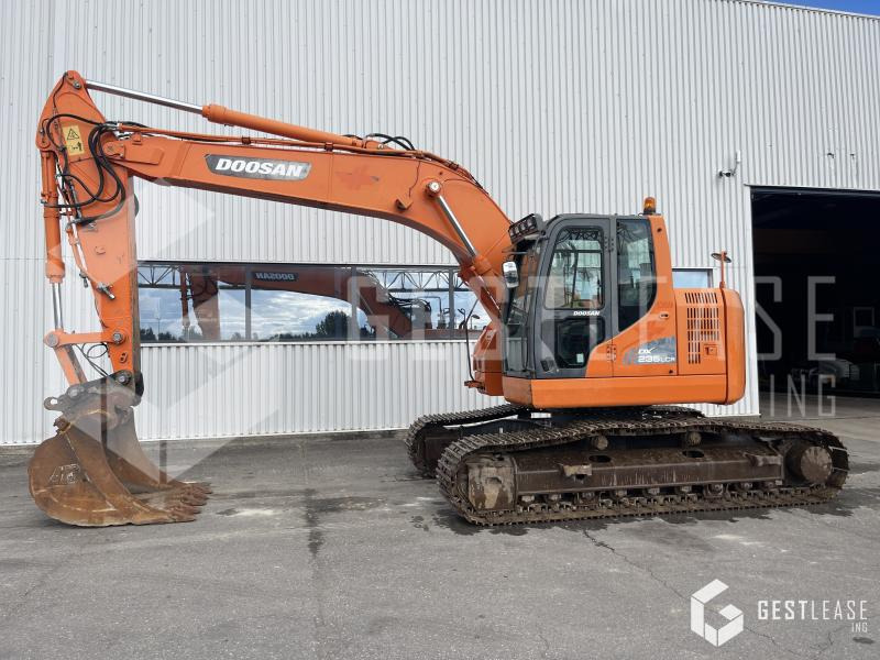 Doosan DX235LC - Crawler excavator: picture 1 Doosan DX235LC - Crawler excavator: picture 1