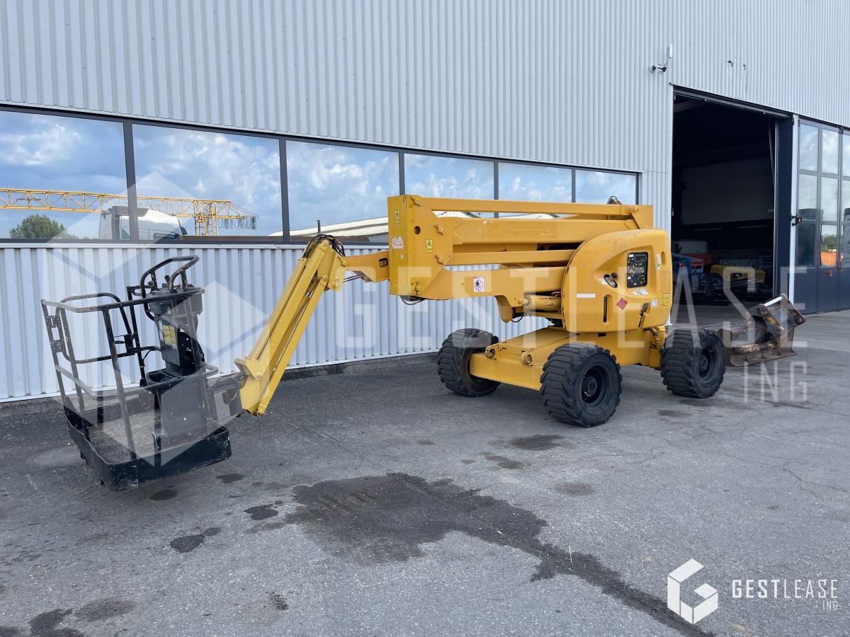 JLG 450AJ - Articulated boom lift: picture 1 JLG 450AJ - Articulated boom lift: picture 1