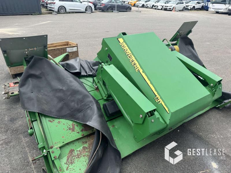 John Deere 131 - Mower: picture 5 John Deere 131 - Mower: picture 5