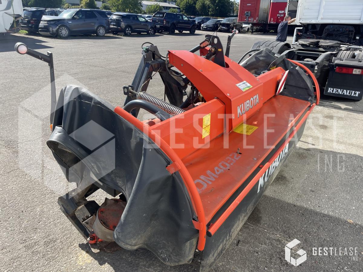 Kubota DM4032 - Mower: picture 3 Kubota DM4032 - Mower: picture 3
