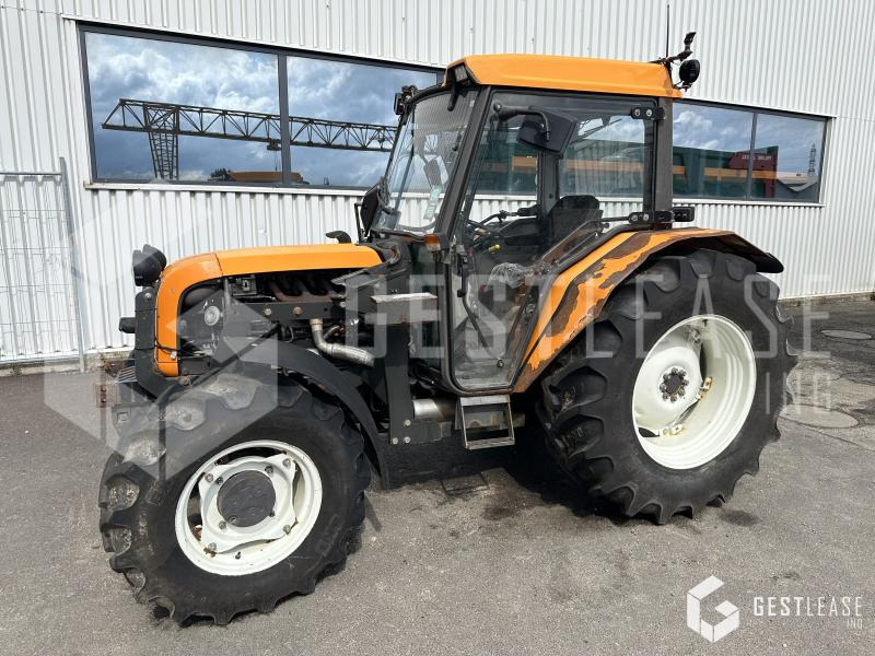 Renault PALES 240 - Farm tractor: picture 1 Renault PALES 240 - Farm tractor: picture 1