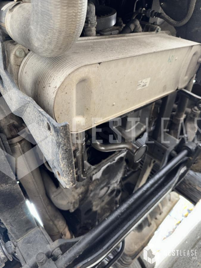 MAN TGX 18.460 - Tractor unit: picture 5 MAN TGX 18.460 - Tractor unit: picture 5