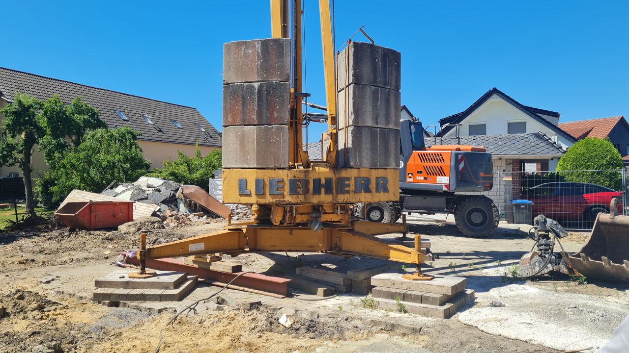 LIEBHERR 22SE - Tower crane: picture 5 LIEBHERR 22SE - Tower crane: picture 5