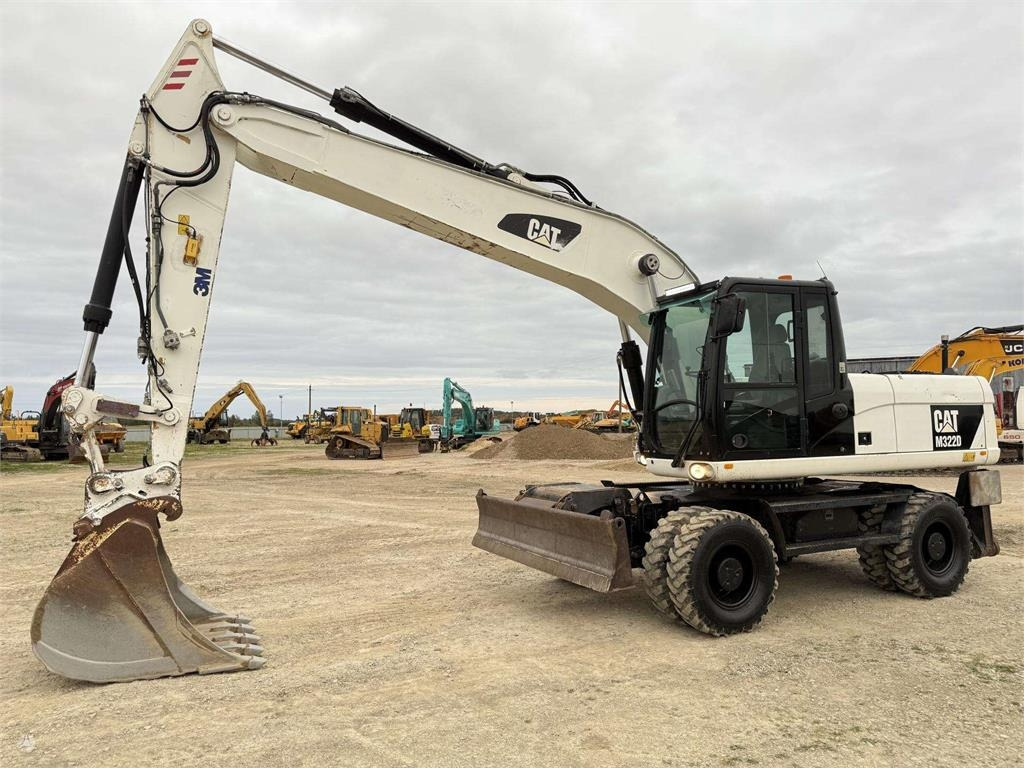 CAT M 322 D , 3D Trimble ready - Wheel excavator: picture 2 CAT M 322 D , 3D Trimble ready - Wheel excavator: picture 2