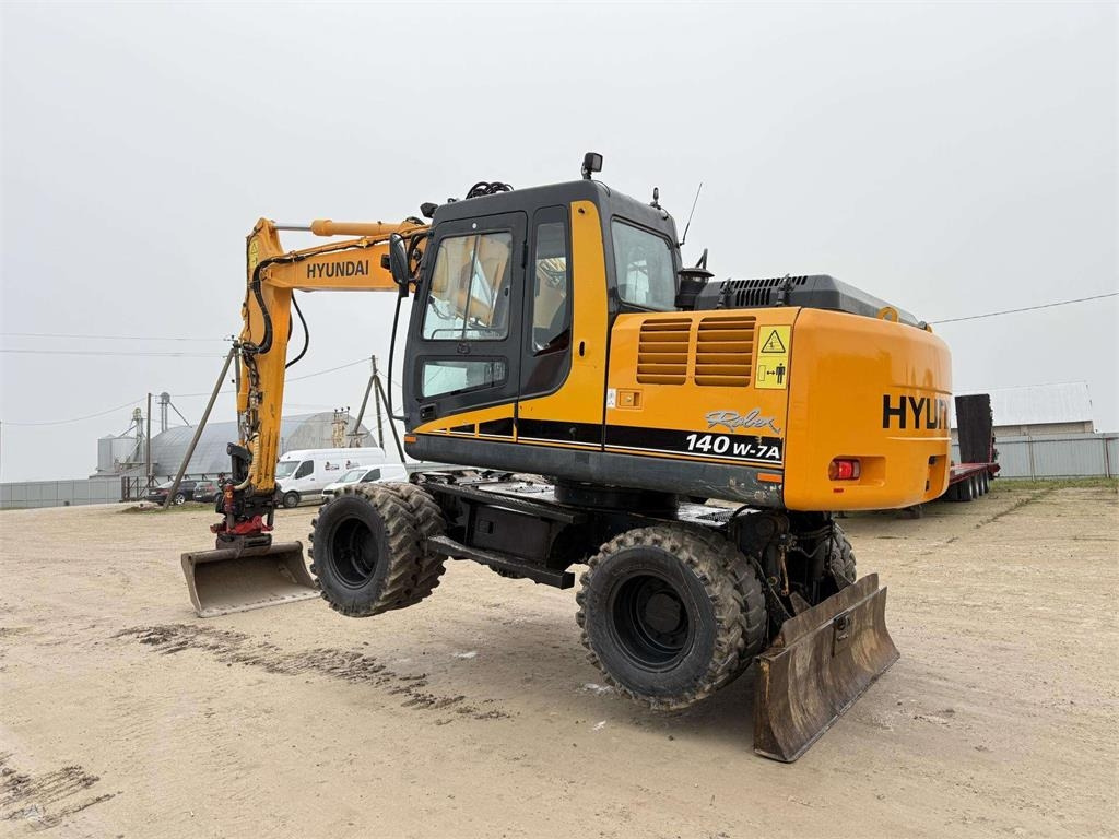 Hyundai Robex 140 W-7A ROTOTILT - Wheel excavator: picture 5 Hyundai Robex 140 W-7A ROTOTILT - Wheel excavator: picture 5