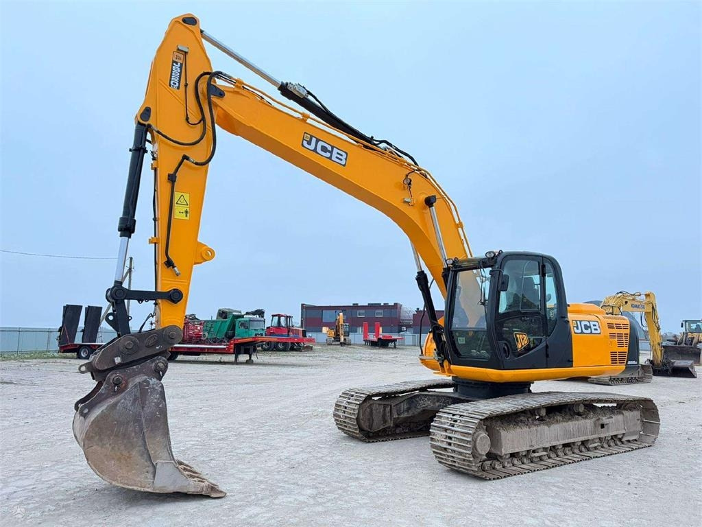 JCB JC 220 LCT4 - Crawler excavator: picture 1 JCB JC 220 LCT4 - Crawler excavator: picture 1