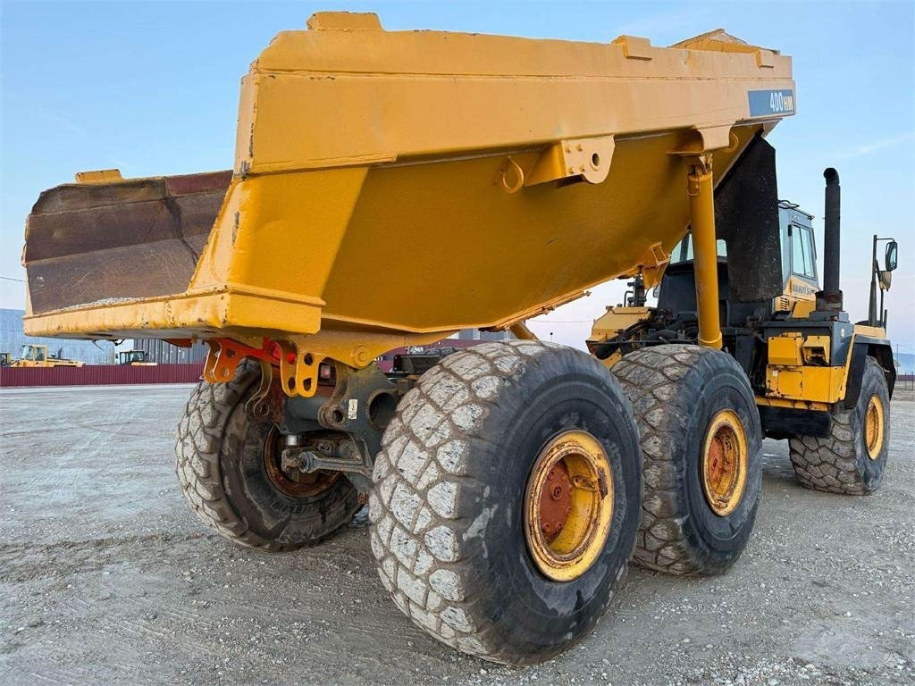 Komatsu HM 400-2 - Articulated dump truck: picture 4 Komatsu HM 400-2 - Articulated dump truck: picture 4