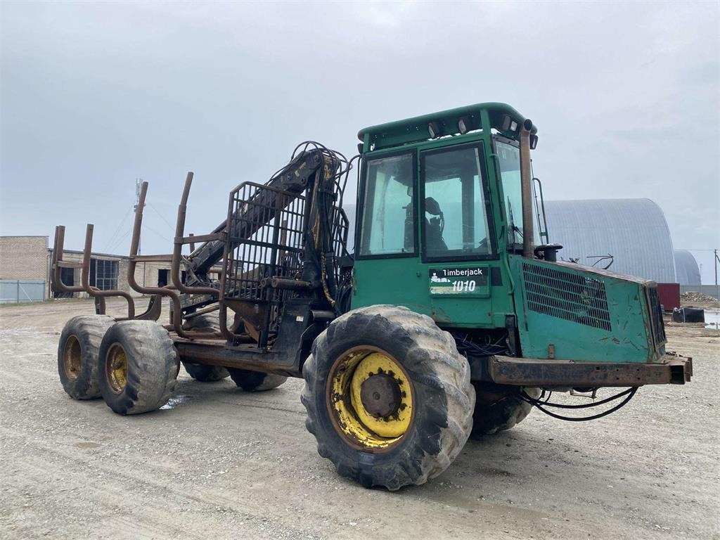 Timberjack 1010 DALIMIS FOR SPARE PARTS - Forwarder: picture 2 Timberjack 1010 DALIMIS FOR SPARE PARTS - Forwarder: picture 2