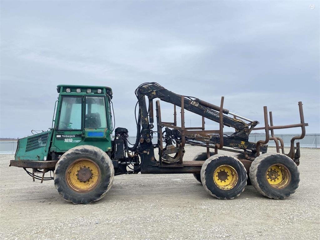 Timberjack 1010 DALIMIS FOR SPARE PARTS - Forwarder: picture 3 Timberjack 1010 DALIMIS FOR SPARE PARTS - Forwarder: picture 3