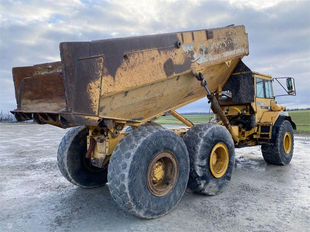Volvo A25C , Nr.4 - Articulated dump truck: picture 3 Volvo A25C , Nr.4 - Articulated dump truck: picture 3