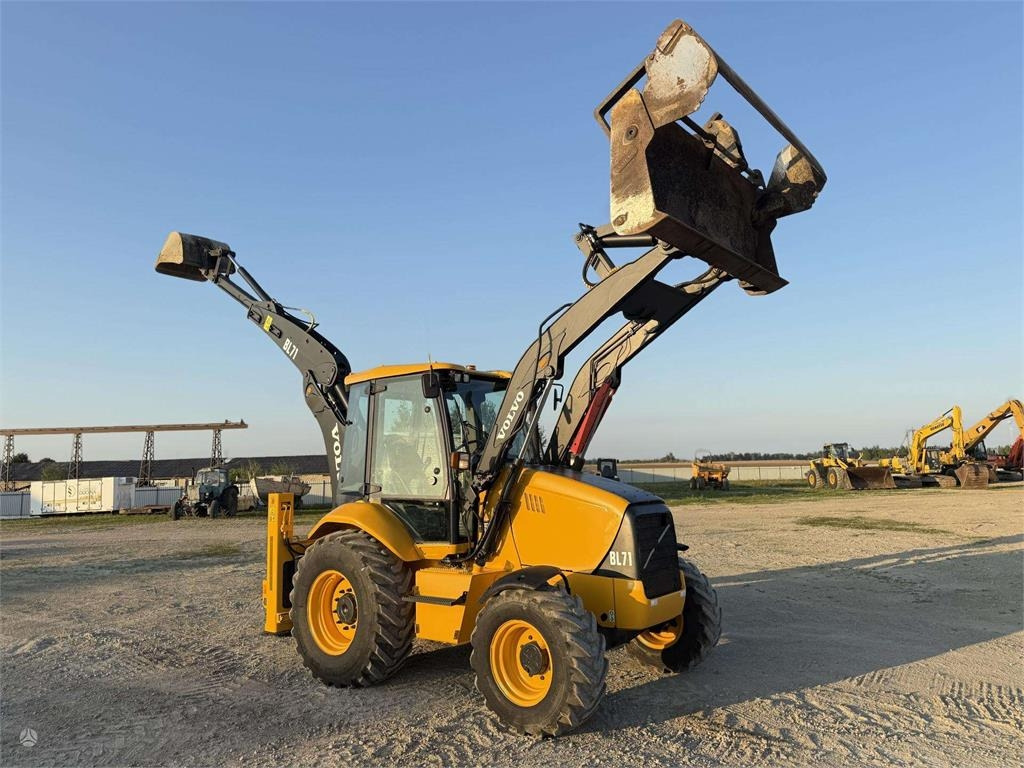 Volvo BL 71 - Backhoe loader: picture 2 Volvo BL 71 - Backhoe loader: picture 2
