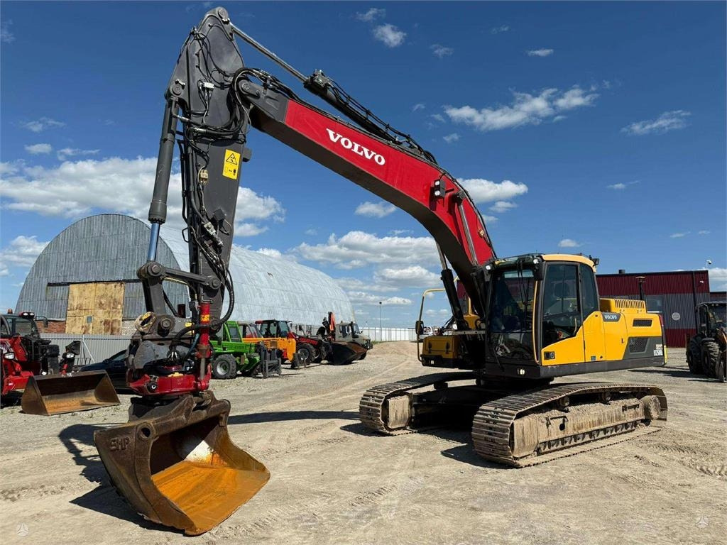 Volvo EC 250 DL 3D LEICA + ROTOTILT - Crawler excavator: picture 1 Volvo EC 250 DL 3D LEICA + ROTOTILT - Crawler excavator: picture 1