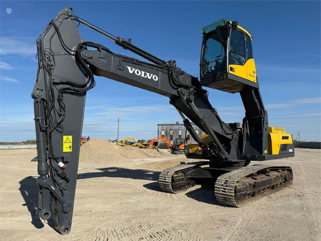 Volvo EC 300 DNL Cabin Lift - Crawler excavator: picture 3 Volvo EC 300 DNL Cabin Lift - Crawler excavator: picture 3