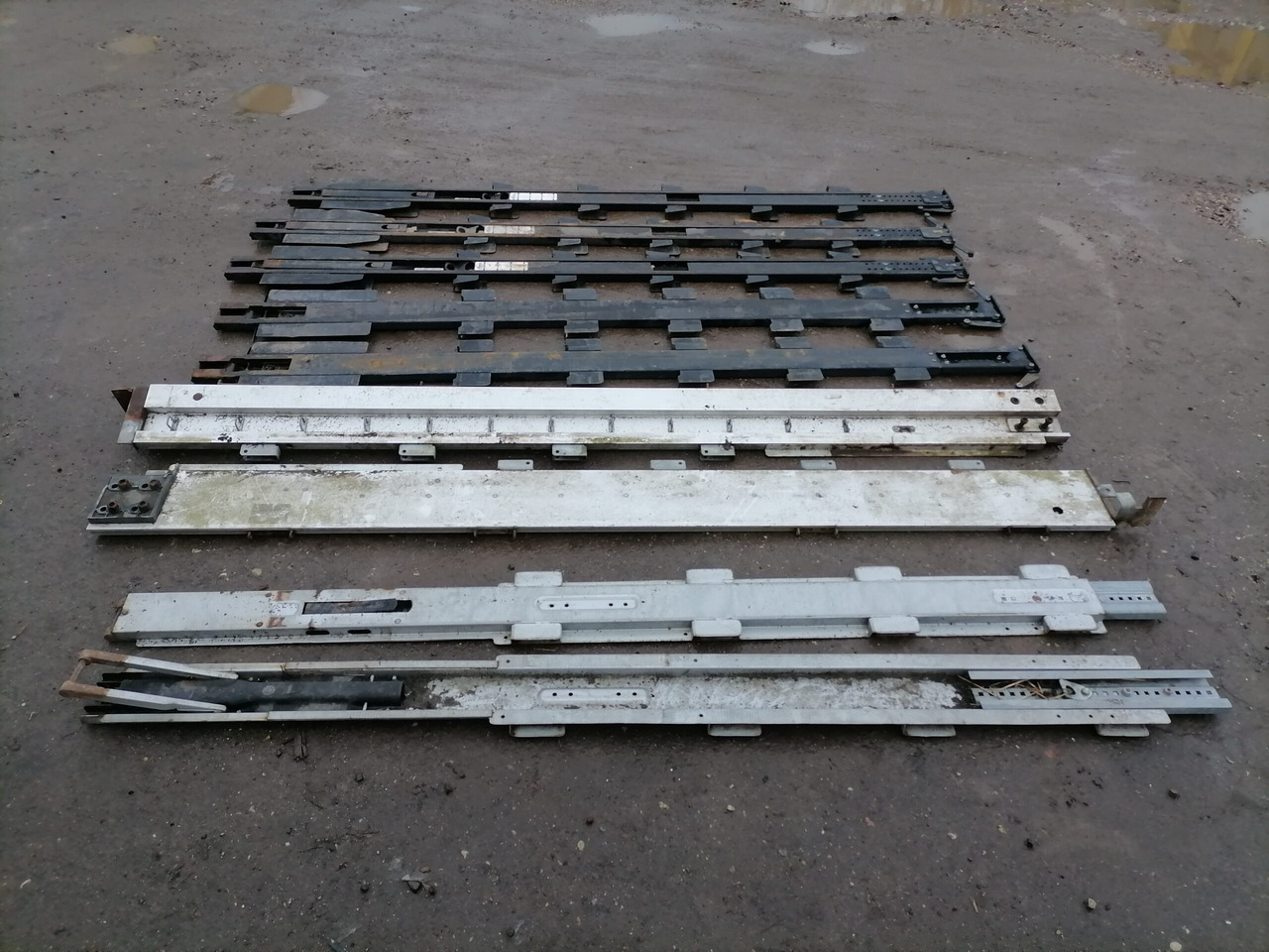 KRONE Haagise tugipostid 515068374 - Universal part for Truck: picture 2 KRONE Haagise tugipostid 515068374 - Universal part for Truck: picture 2
