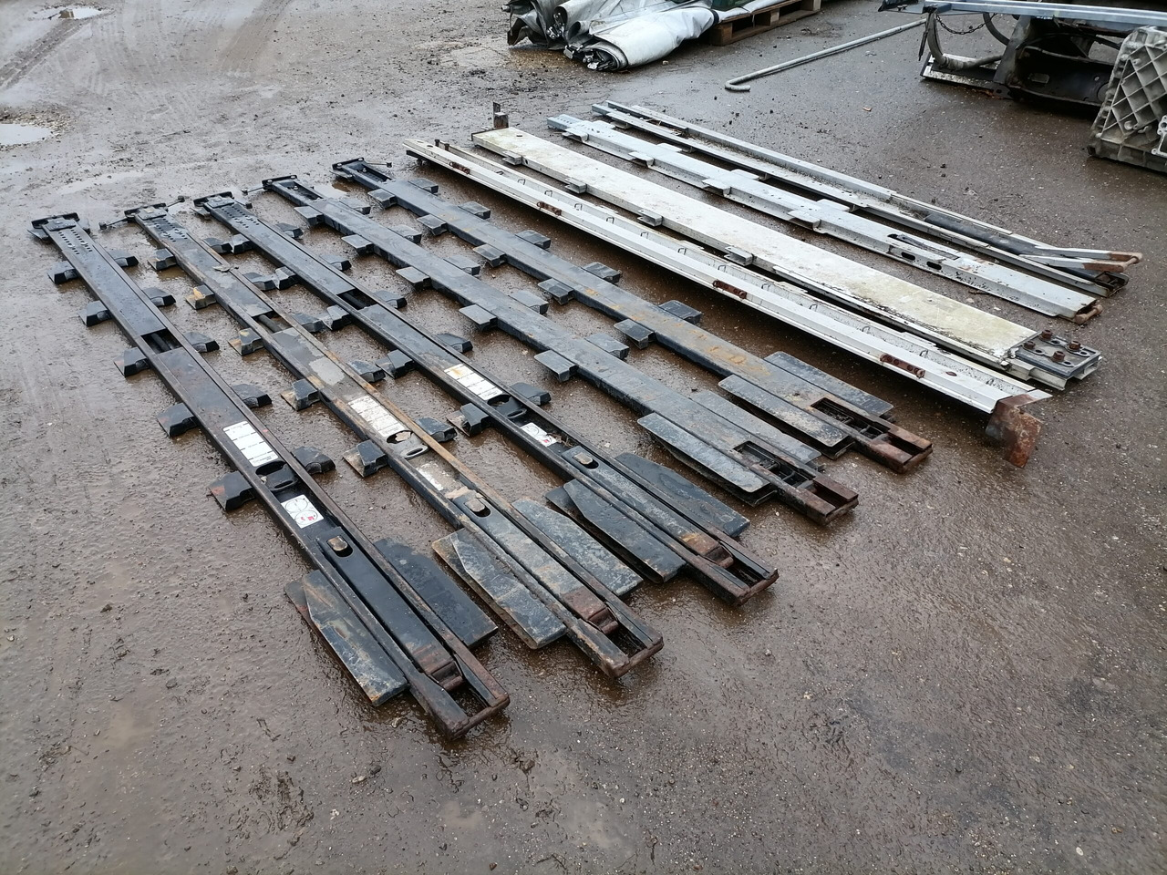 KRONE Haagise tugipostid 515068374 - Universal part for Truck: picture 3 KRONE Haagise tugipostid 515068374 - Universal part for Truck: picture 3