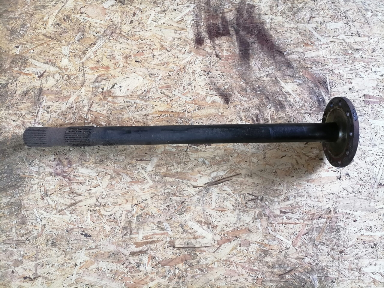 MAN Drive shaft 81355020147 - Drive shaft for Truck: picture 2 MAN Drive shaft 81355020147 - Drive shaft for Truck: picture 2