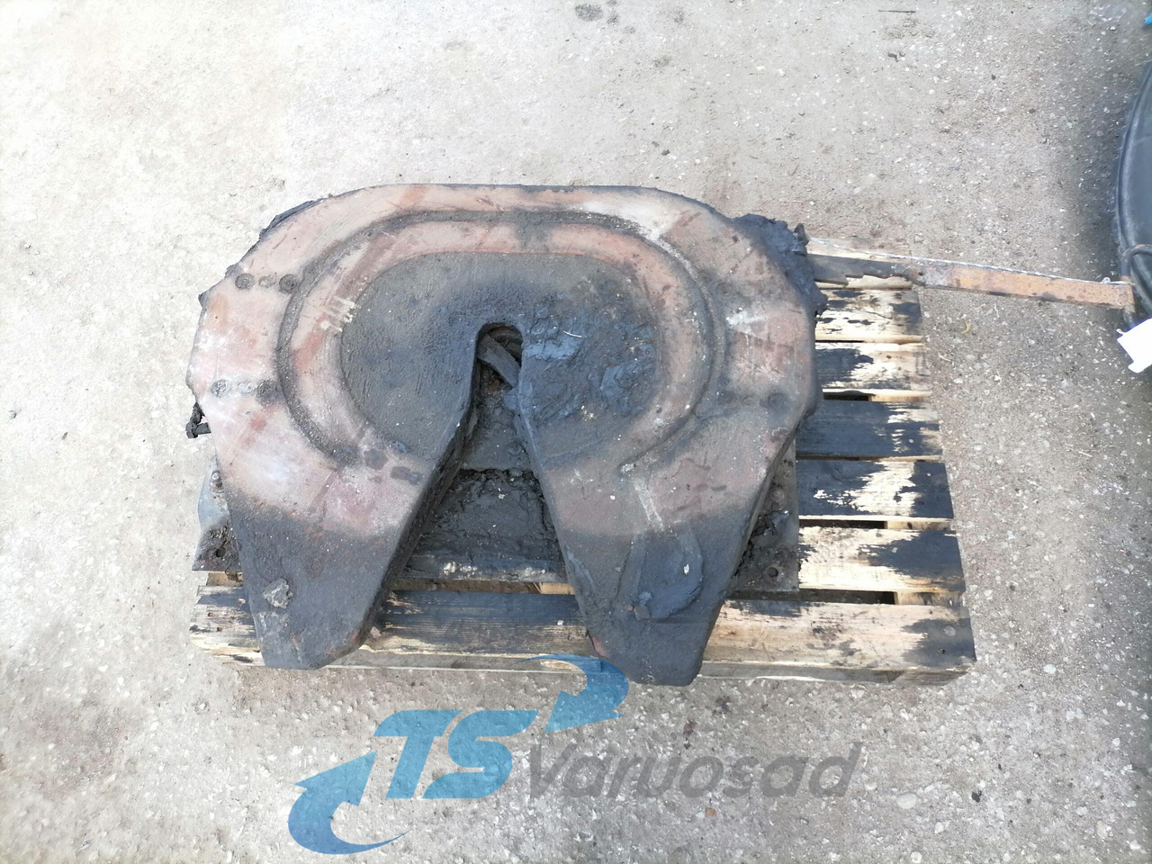 MAN Fifht wheel 81427106222 - Fifth wheel coupling for Truck: picture 1 MAN Fifht wheel 81427106222 - Fifth wheel coupling for Truck: picture 1