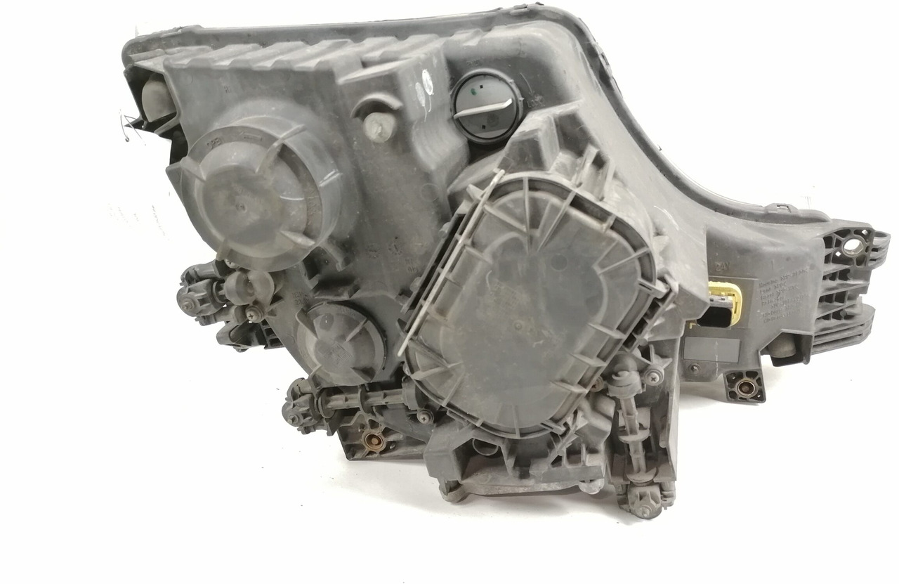 Mercedes-Benz Esituli, xenon A9608200839 - Lights/ Lighting for Truck: picture 4 Mercedes-Benz Esituli, xenon A9608200839 - Lights/ Lighting for Truck: picture 4