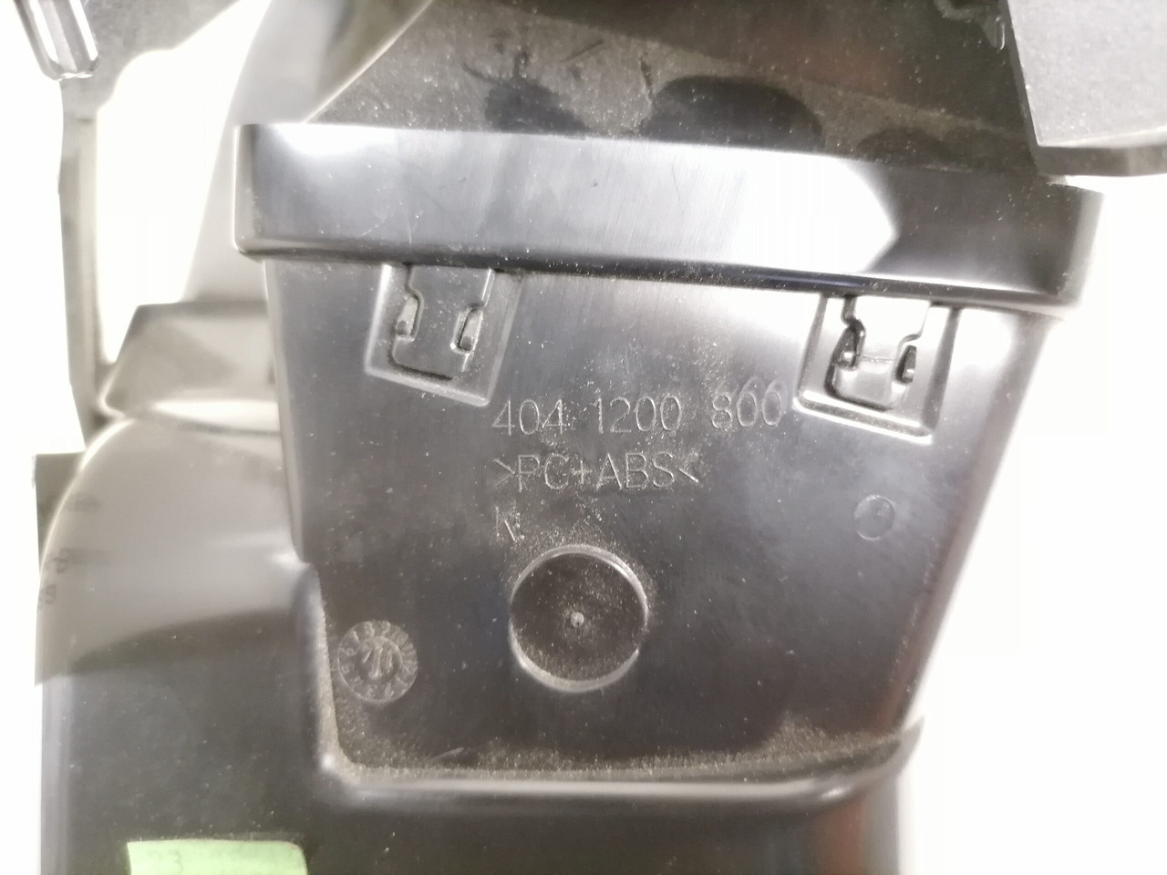 Mercedes-Benz Õhusuunaja A9608300554 - Universal part for Truck: picture 4 Mercedes-Benz Õhusuunaja A9608300554 - Universal part for Truck: picture 4