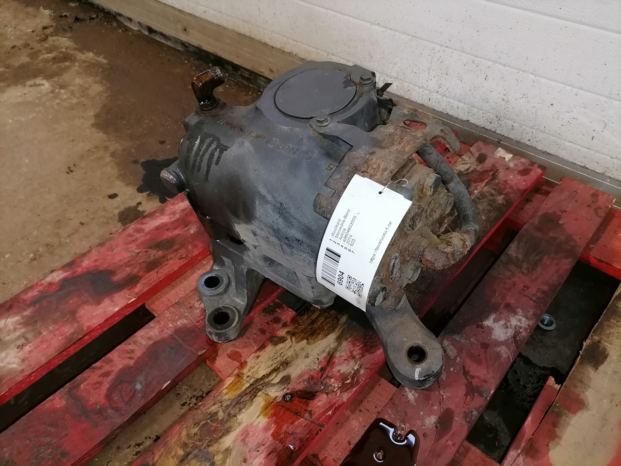 Mercedes-Benz Steering box A9604603500 - Steering gear for Truck: picture 1 Mercedes-Benz Steering box A9604603500 - Steering gear for Truck: picture 1