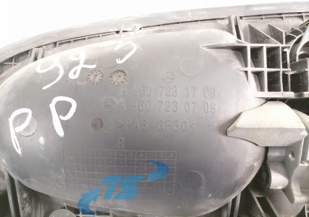 Mercedes-Benz Ukselink A9607231709 - Door and parts for Truck: picture 3 Mercedes-Benz Ukselink A9607231709 - Door and parts for Truck: picture 3